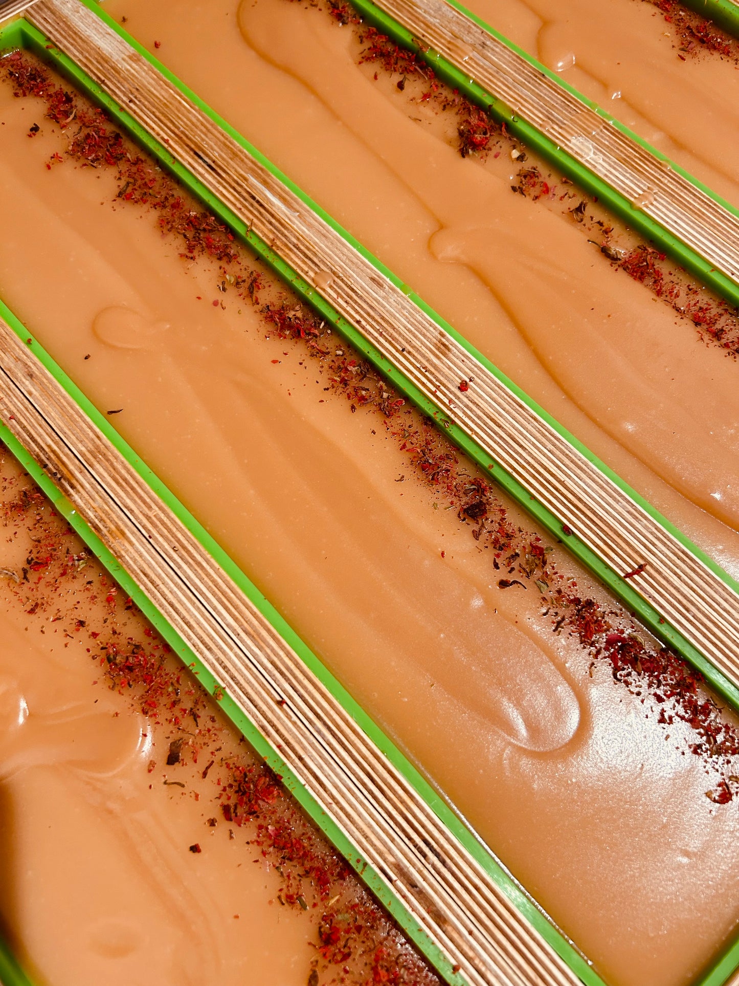 GRAPEFRUIT + BASIL SOAP