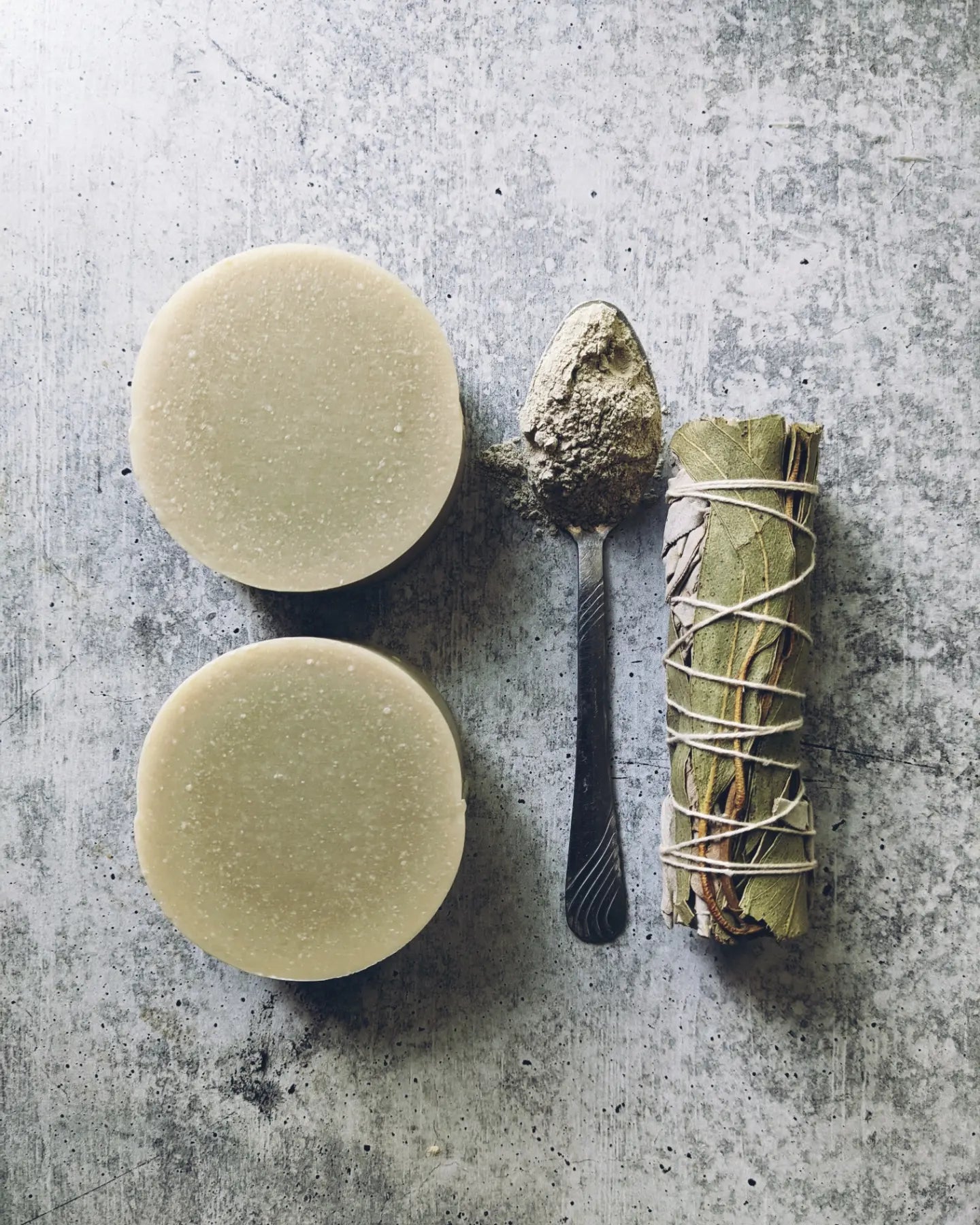BENTONITE CLAY SHAVING + FACIAL SOAP