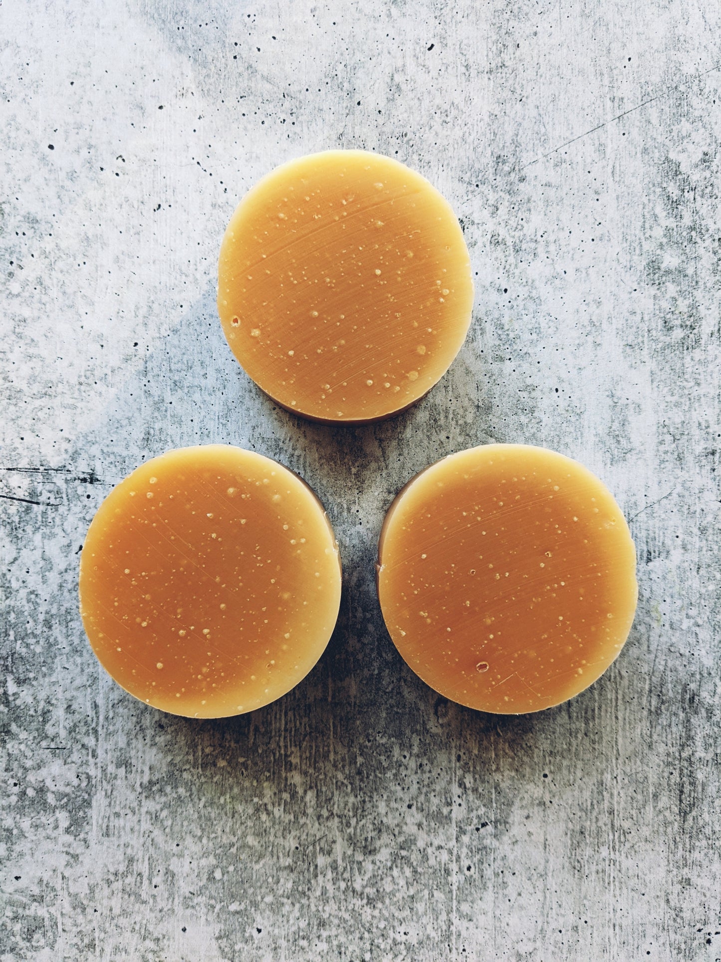 ALOE, AVOCADO + HONEY SHAMPOO BAR
