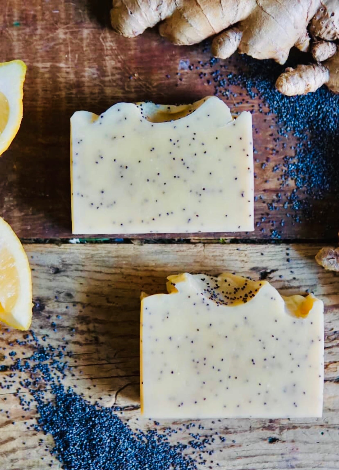 LEMONGRASS + GINGER POPPYSEED SOAP