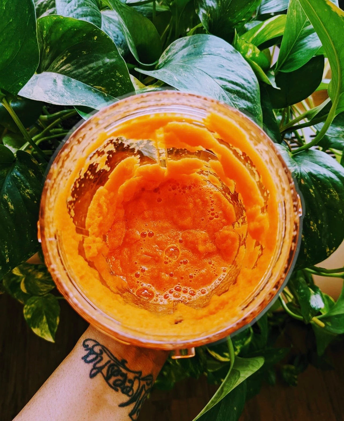 RAW SWEET POTATO, WALNUT + HONEY SCRUB SOAP
