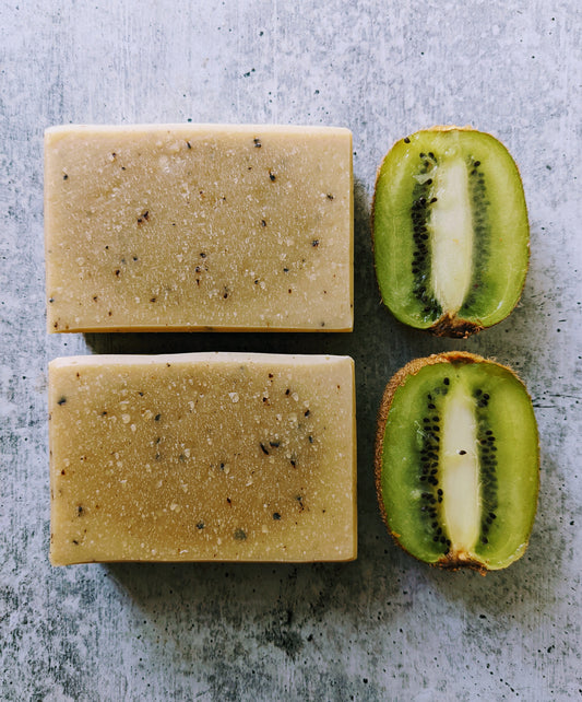 KIWI COCONUT LIME SOAP (SUMMER)